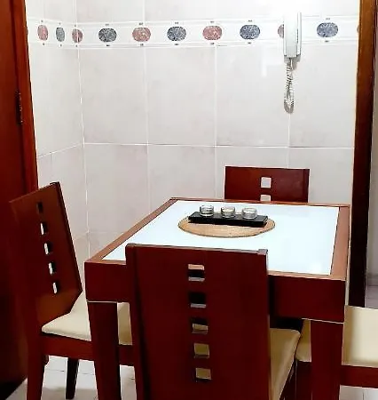 Apartamento Copacabana Perto Da Praia, Metro, Comercio E Wi-Fi Rapido!-3